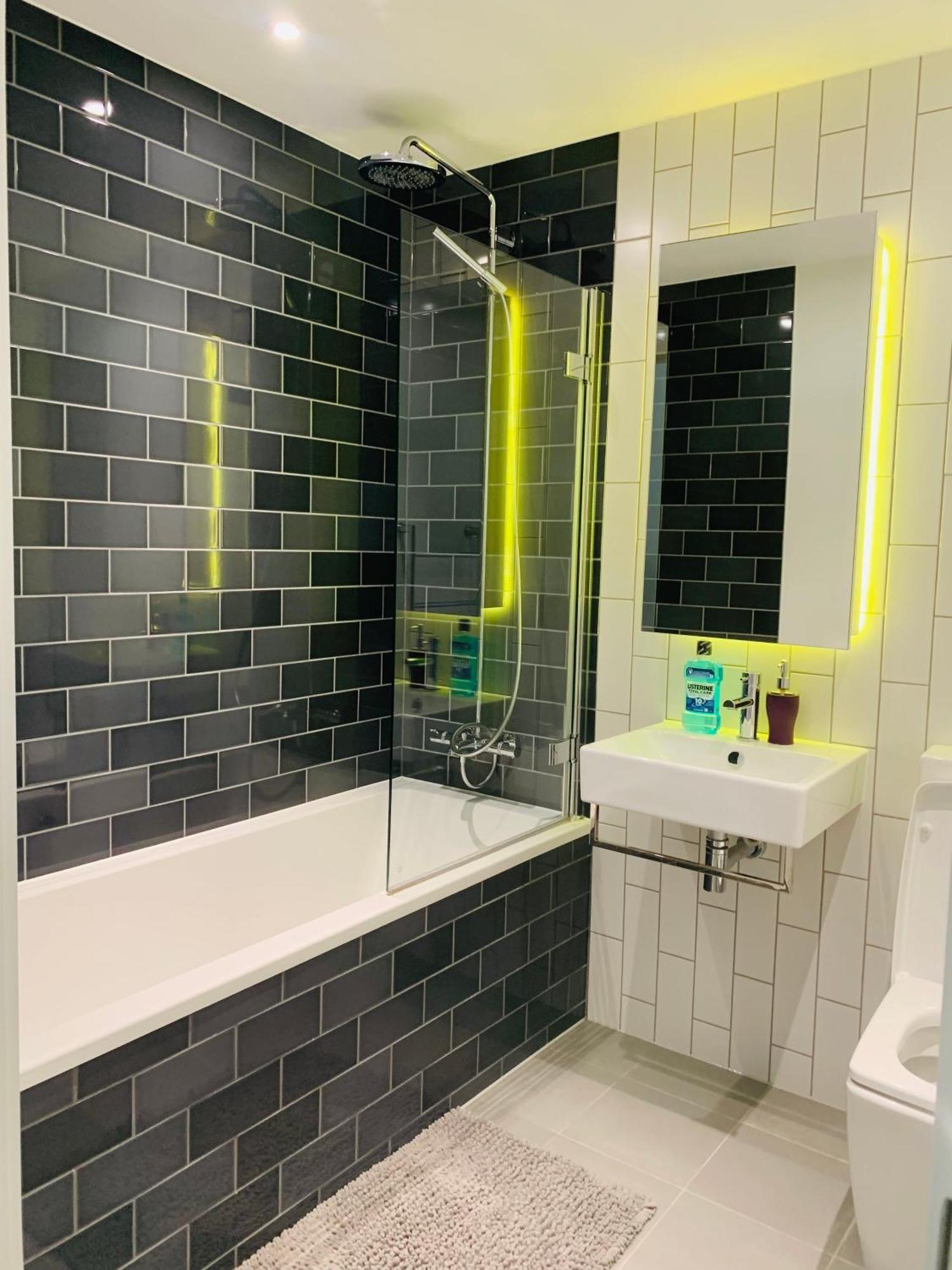 Séjour chez l'habitant Lush Living - Double With Private Bathroom
